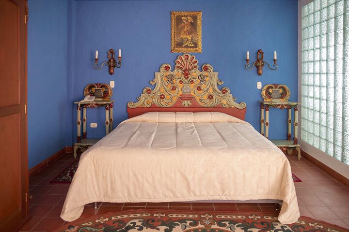 Room 41 of 82