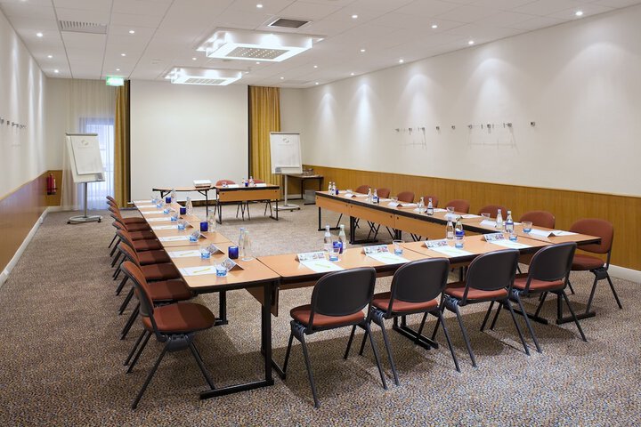 Meeting 118 of 146