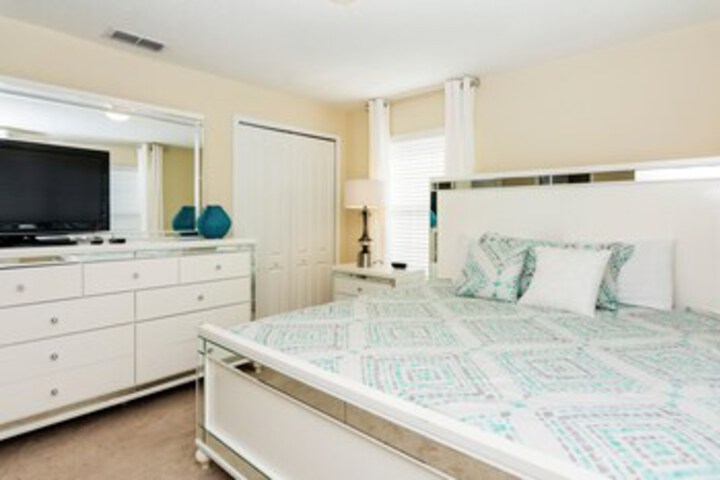 Room 45 of 68