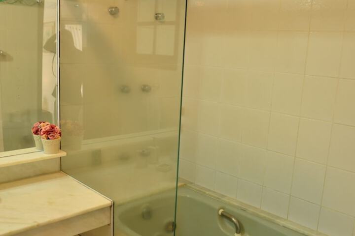 Room 101 of 223