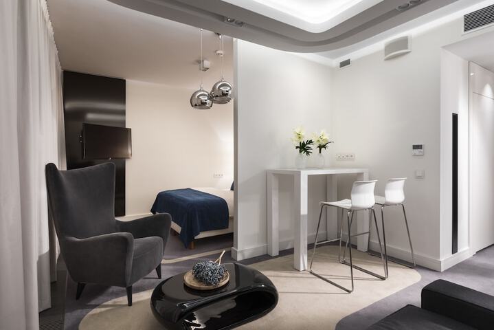 Room 20 of 95