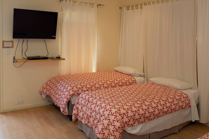 Room 8 of 35