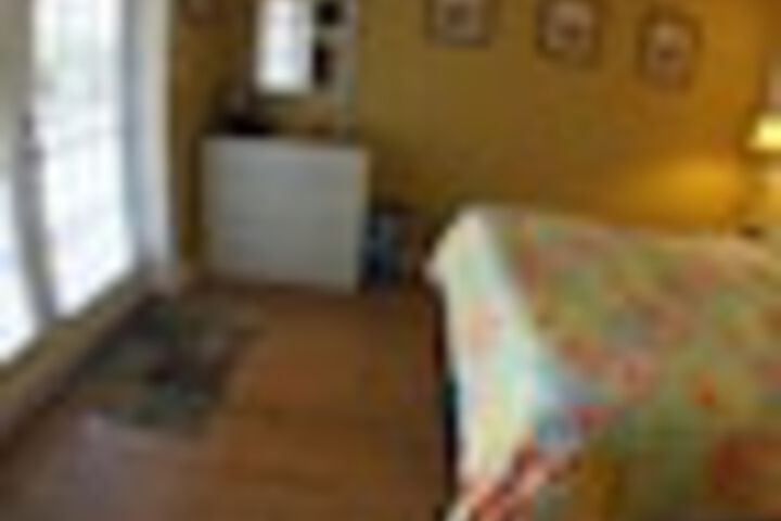 Room 20 of 192