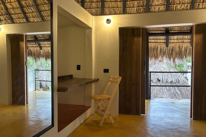 Room 4 of 74