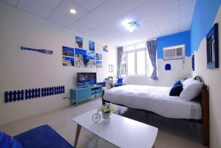 Room 27 of 48
