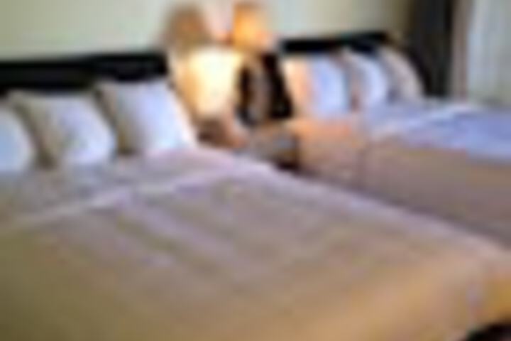 Room 17 of 141