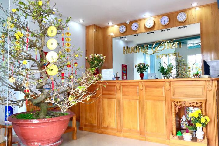 Huong Bien Hotel