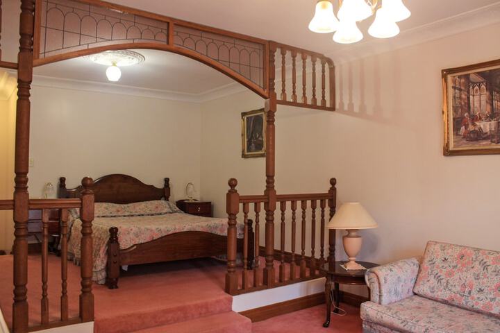 Room 6 of 29