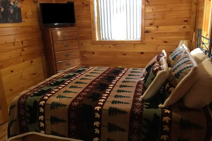 Room 5 of 31