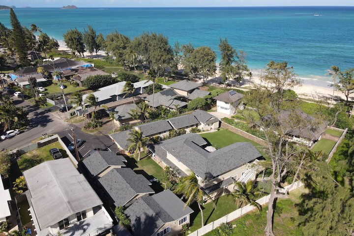 Waimanalo Beach Cottages