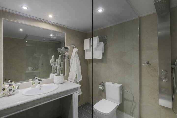 Bath Amenities