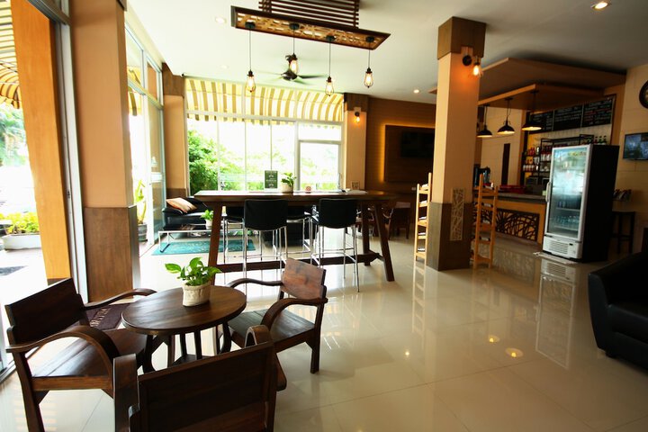 Lobby Entry