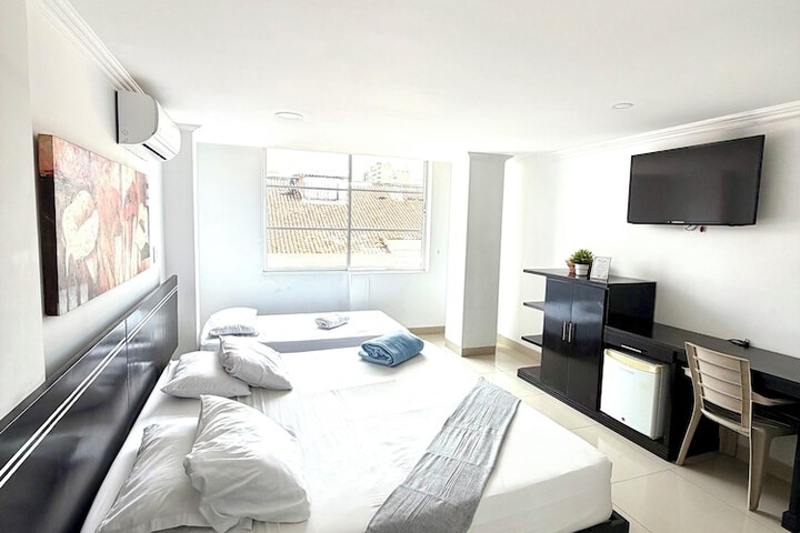 Room 5 of 61