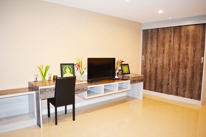 Room 29 of 46
