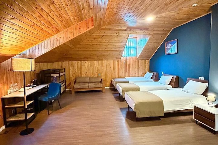 Room 114 of 240