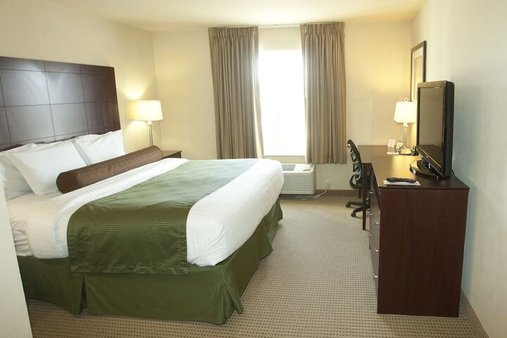 Room 3 of 38