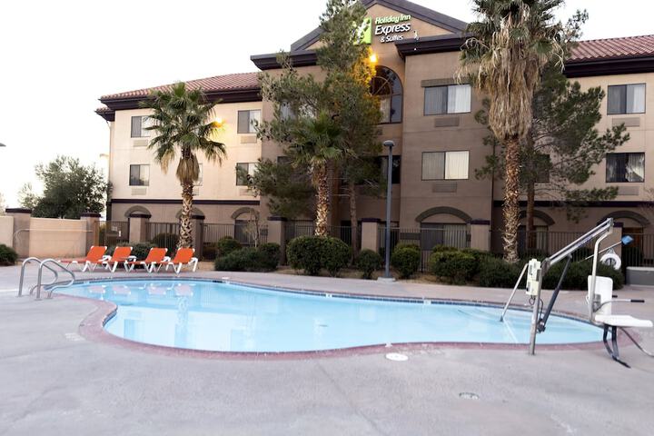 Pool 32 of 57
