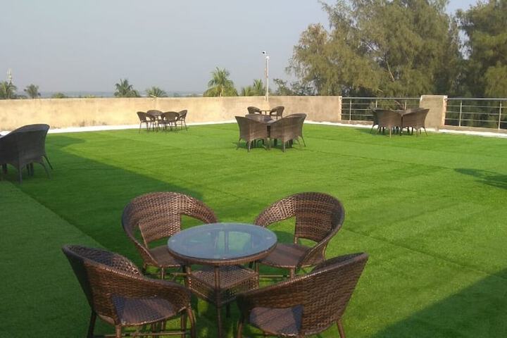 Terrace/Patio 21 of 23