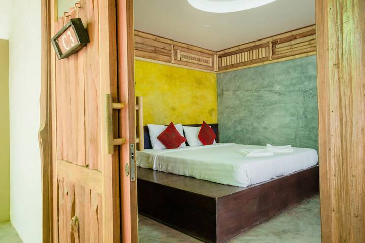 Room 21 of 90