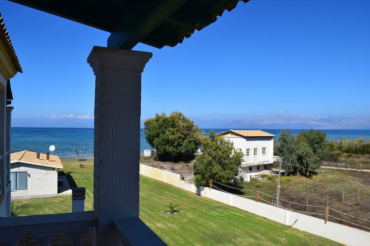 Terrace/Patio 64 of 128