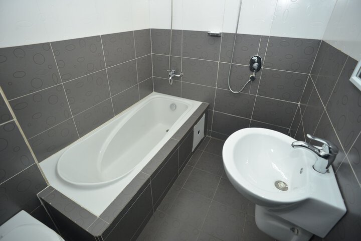 Room 20 of 39