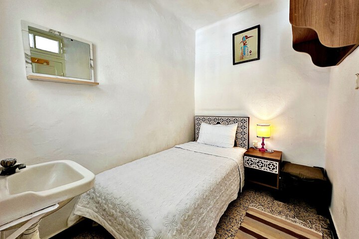 Room 40 of 69