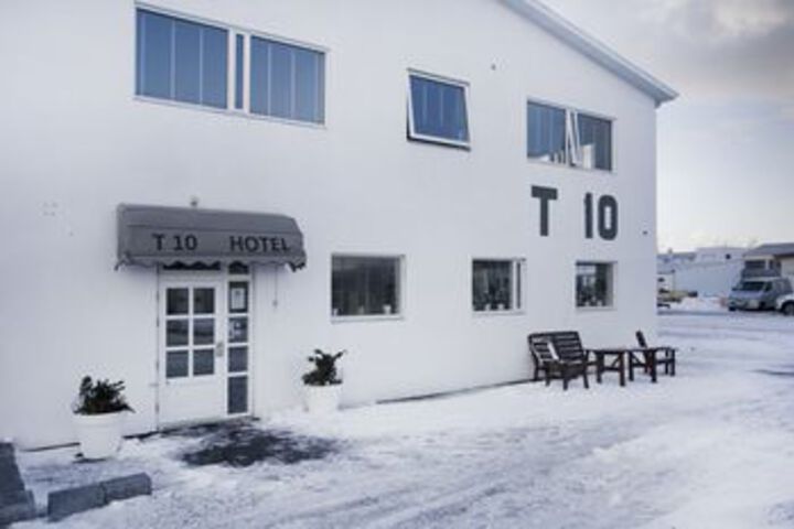 Hotel 68 of 94