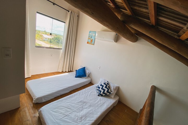 Room 13 of 64