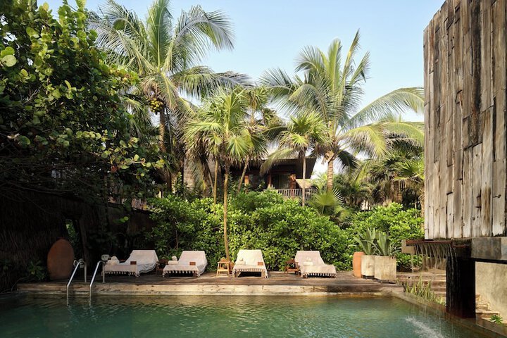 Pools & Facilities