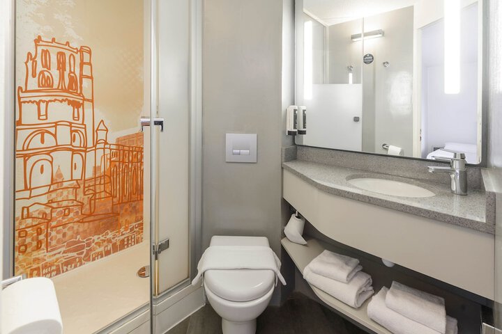 Clean Restrooms