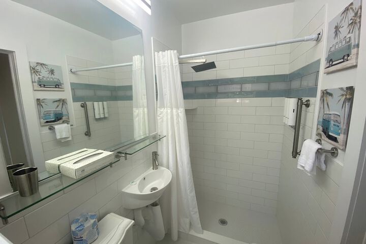 Room 194 of 218