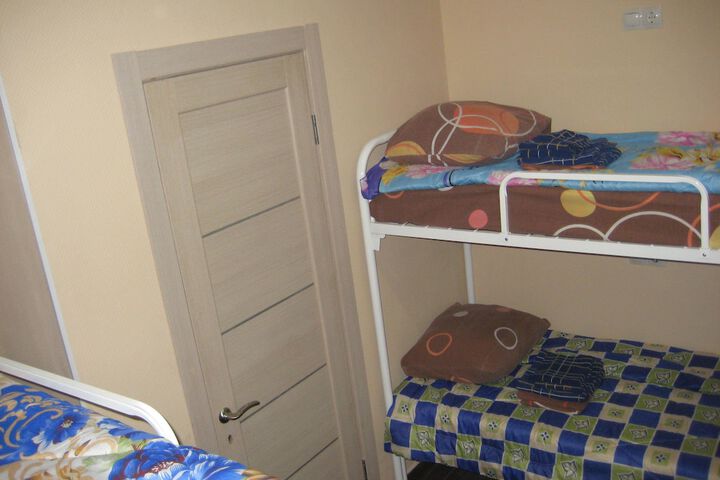 Room 5 of 48