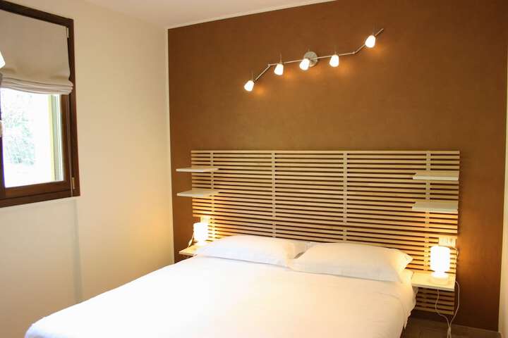 Room 3 of 47