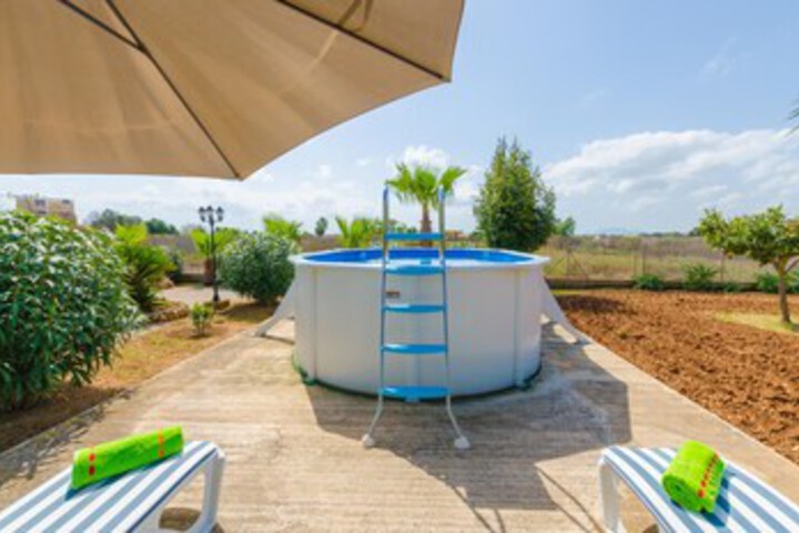 Pool 32 of 47