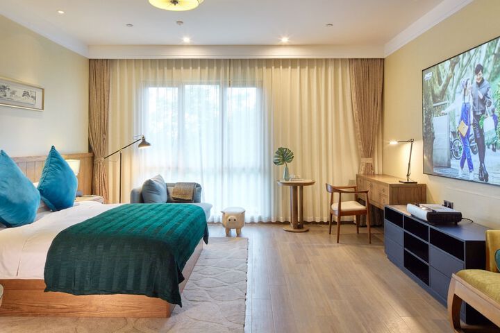 Room 20 of 42