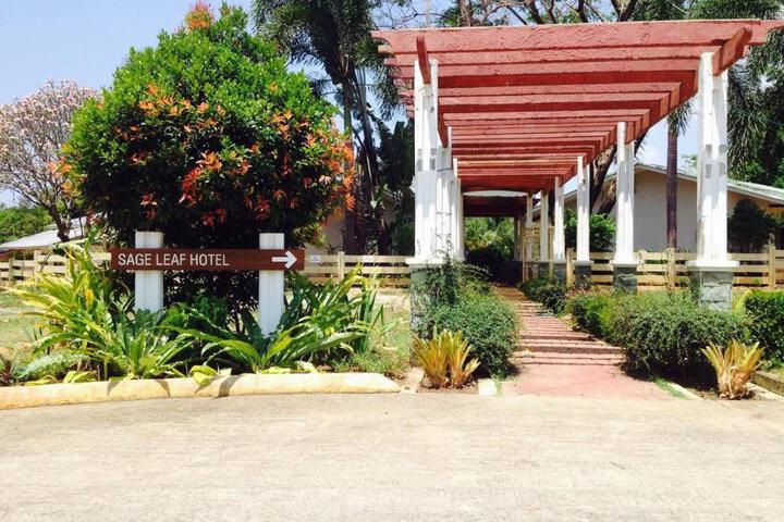 Sage Leaf Hotel