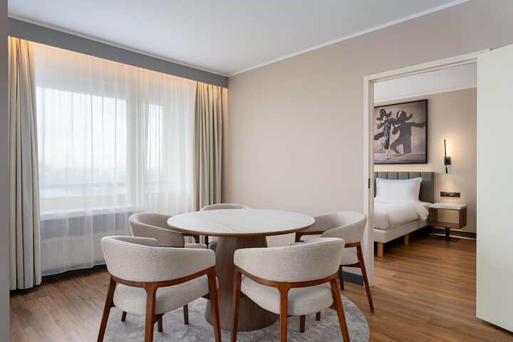 Room 36 of 113
