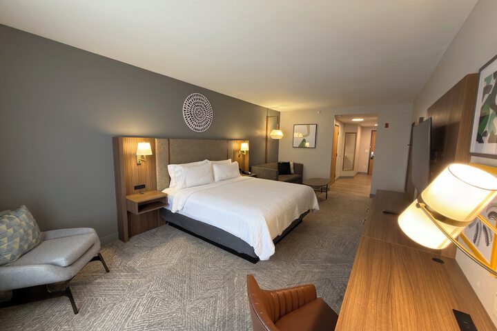 Room 14 of 48