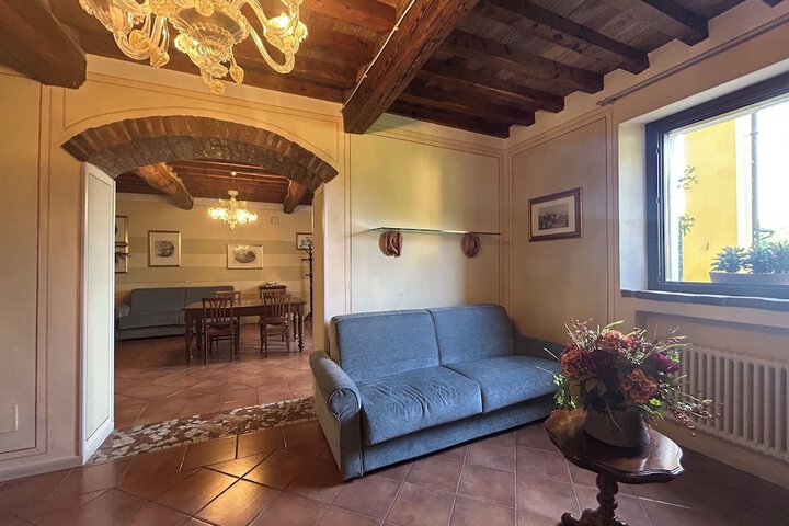 Room 15 of 52