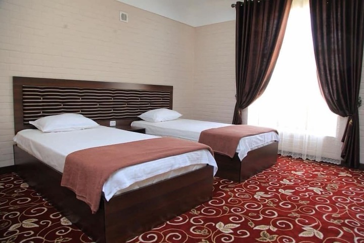 Room 7 of 22