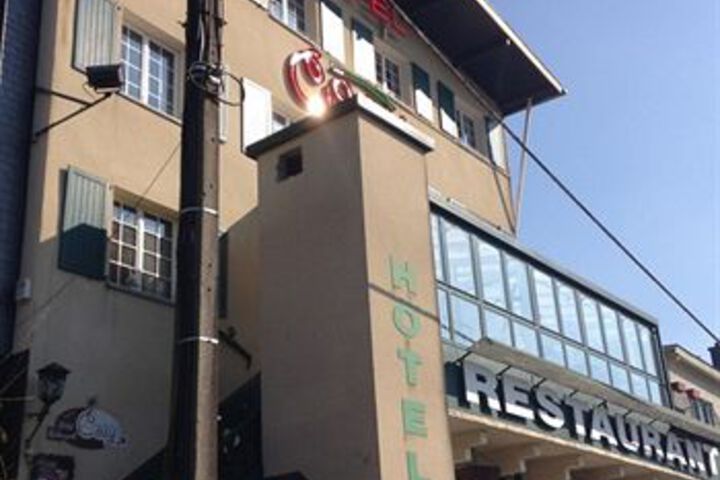 Hotel 42 of 197