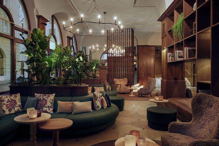 Lobby Photo