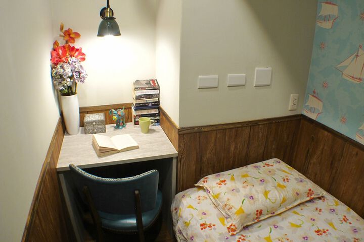Room 19 of 81