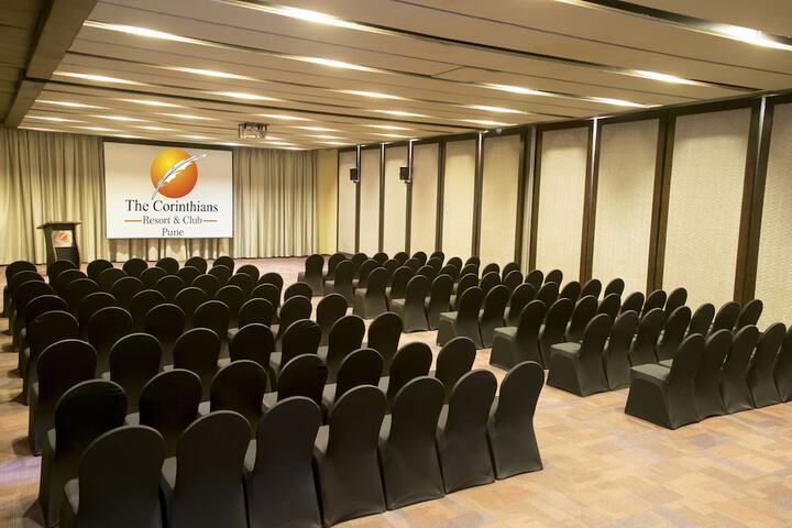 Ballroom/Hall 104 of 136