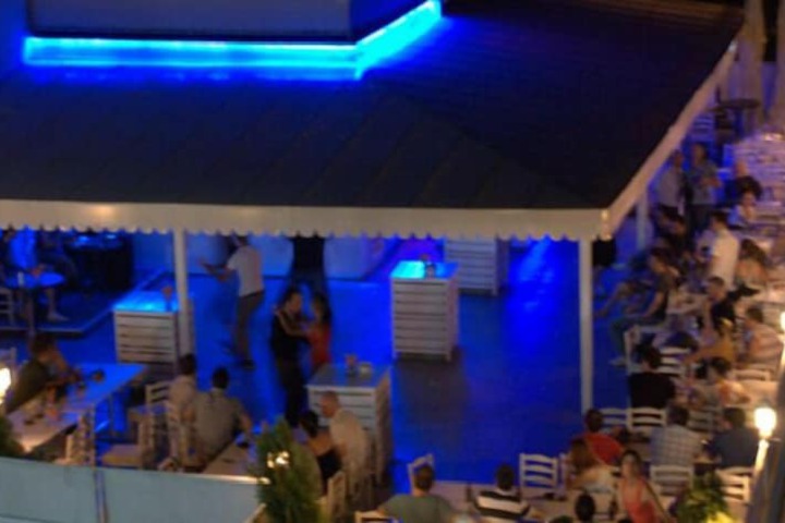 Dining Photos
