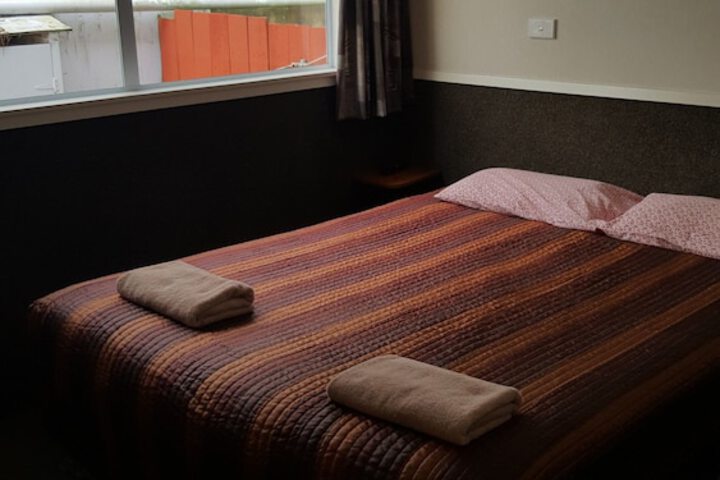 Room 12 of 48