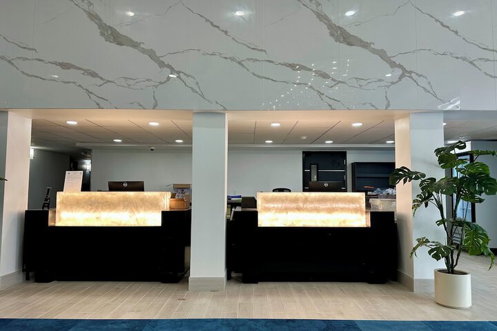 Hotel Interior 4 of 15