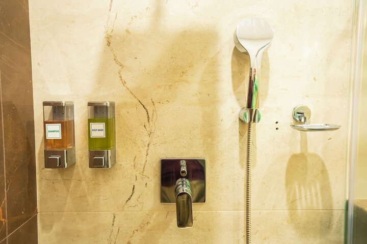 Room 111 of 136