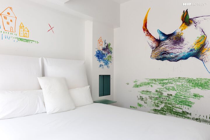 Room 3 of 58