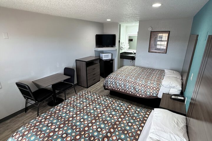 Room 7 of 22